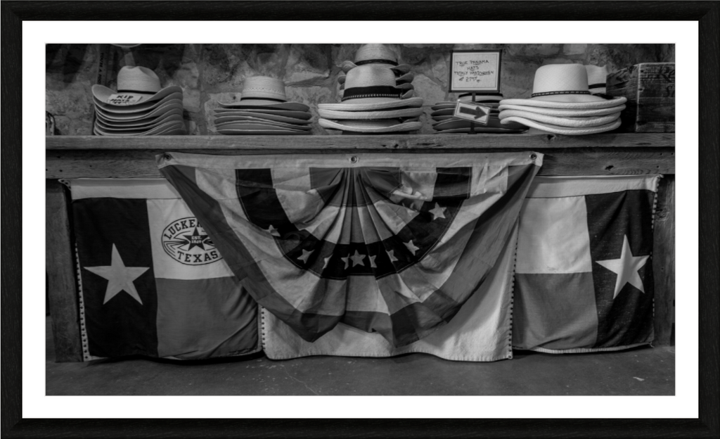 Main image Texas Flag / Hat Table