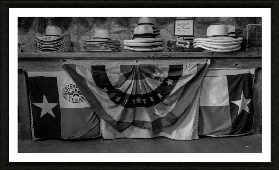 Main image Texas Flag / Hat Table